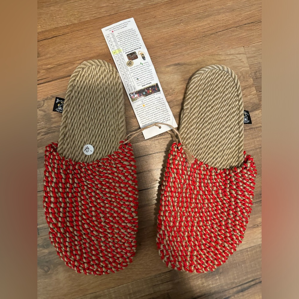 Nomadic State Of Mind - Slippa-Red-Camel shoes - Mens Size 10-10 1/2